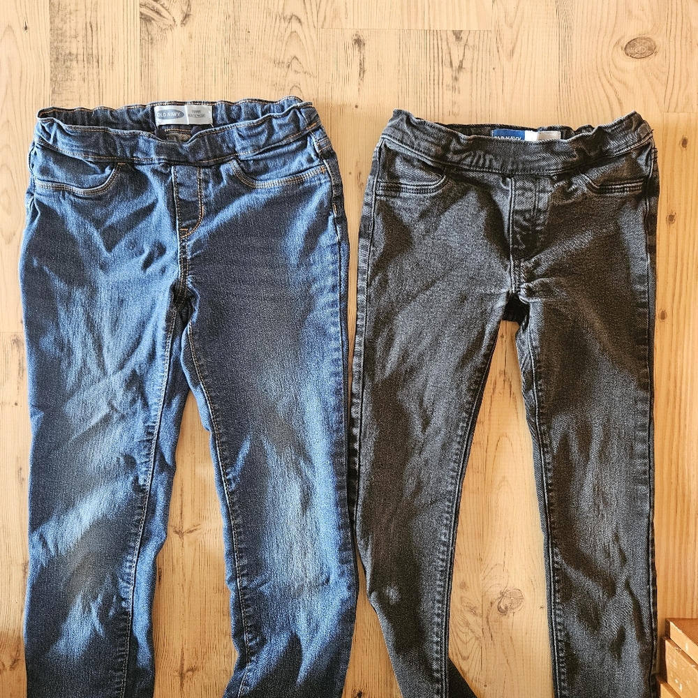 Old Navy Girls Skinny Jeans - Picture 2 of 6